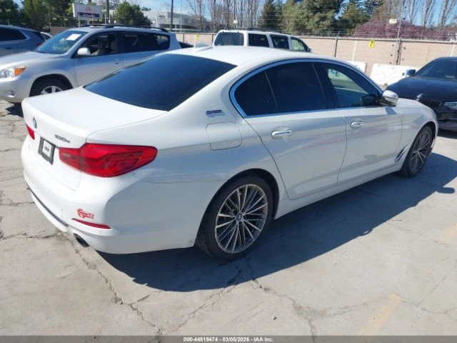 BMW 530E 530E IPERFORMANCE, снимка 4 - Автомобили и джипове - 54781405
