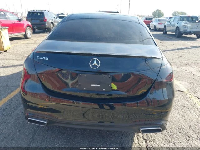 Mercedes-Benz C 300 * КОЖА* ПОДГРЕВ* 360* BURMESTER* , снимка 15 - Автомобили и джипове - 55132373