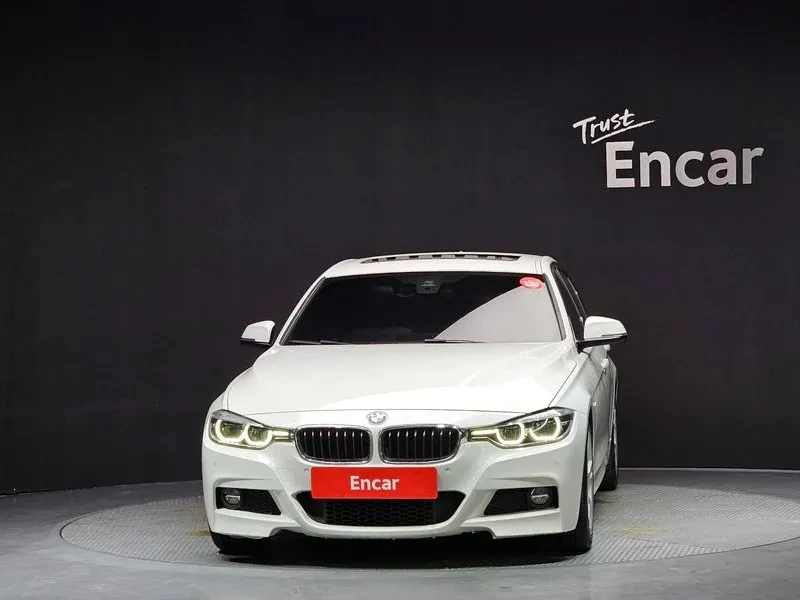 BMW 330 M Sports, снимка 3 - Автомобили и джипове - 55651175