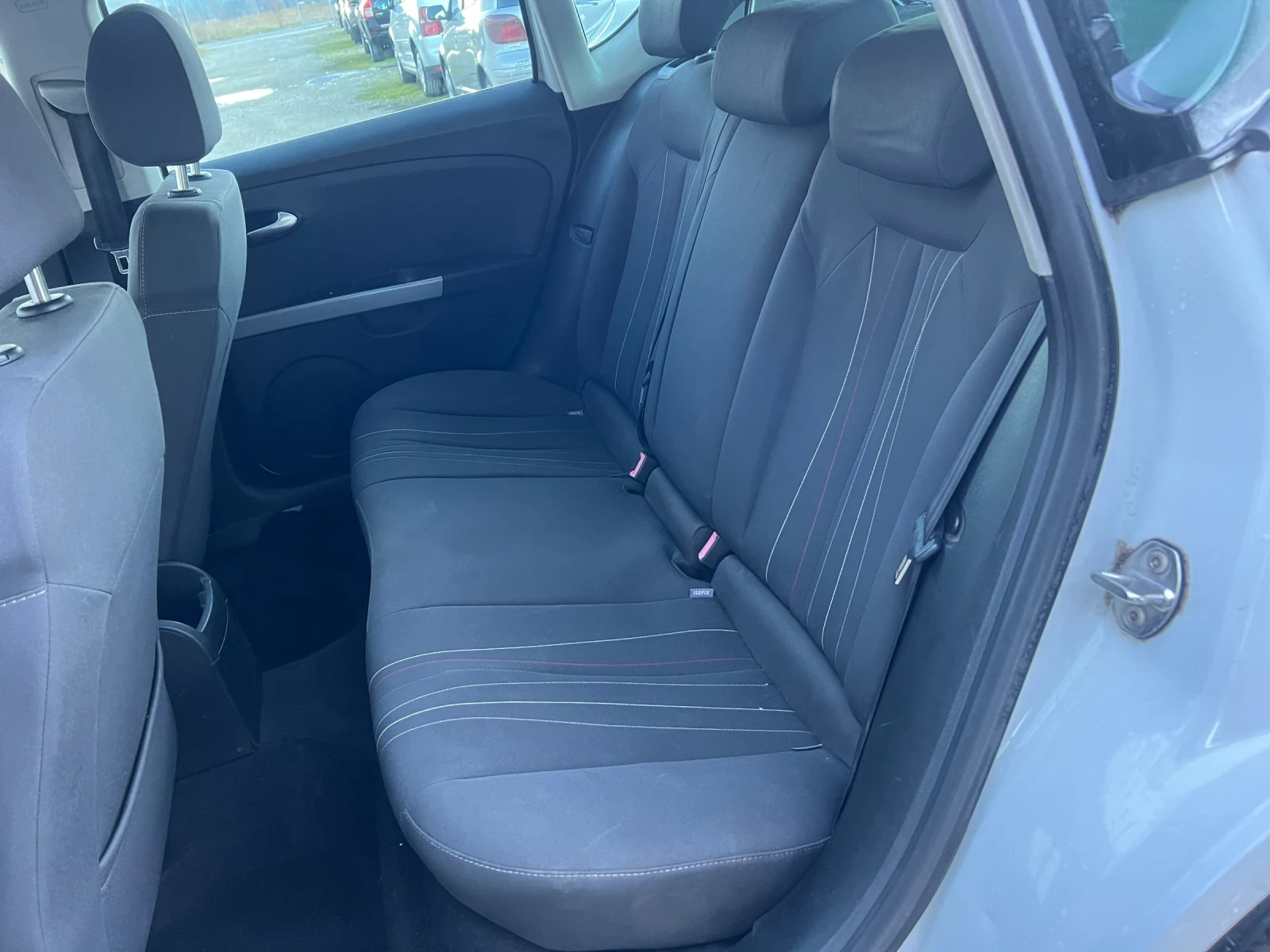 Seat Leon Facelift 1.6TDI- 105�.�./ ���������/ Euro 5A | Mobile.bg � ����������� 12