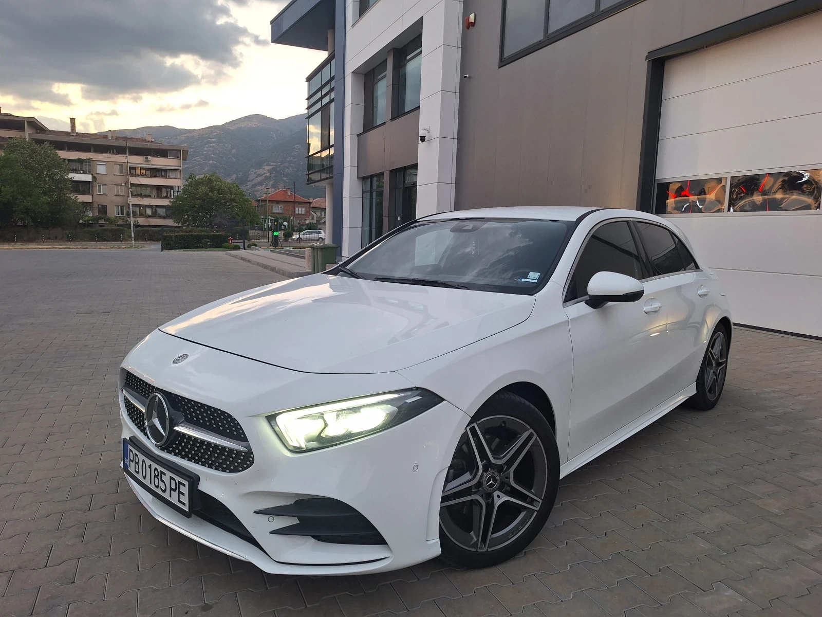 Mercedes-Benz A 180 53 000км