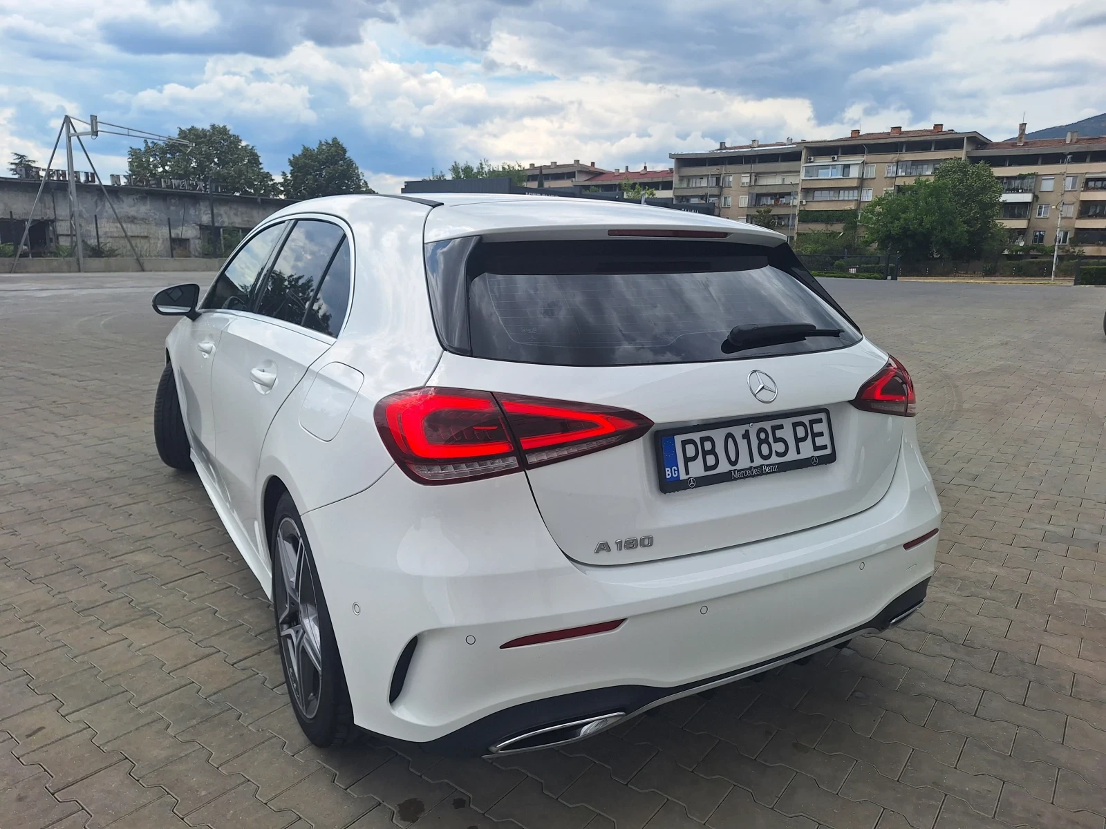 Mercedes-Benz A 180 49 000км - изображение 7