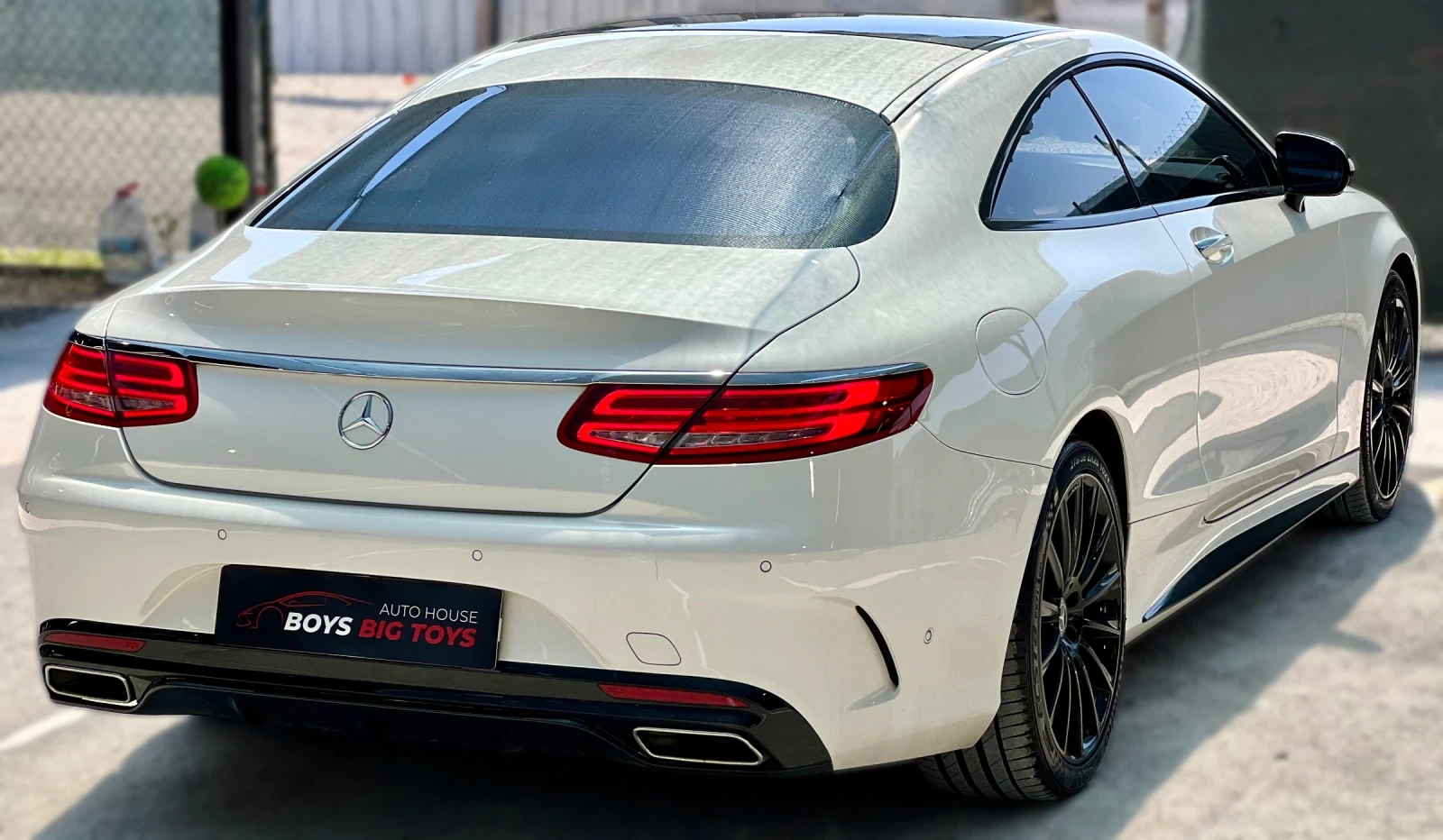 Mercedes-Benz S 500 БялаПЕРЛА* AMG* Обдухване* Desingo* 4DBurM* 4matic - изображение 6