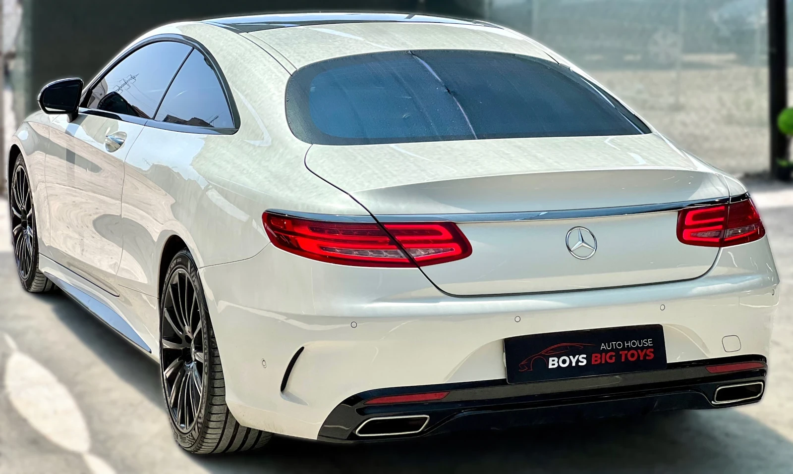 Mercedes-Benz S 500 БялаПЕРЛА* AMG* Обдухване* Desingo* 4DBurM* 4matic - изображение 5