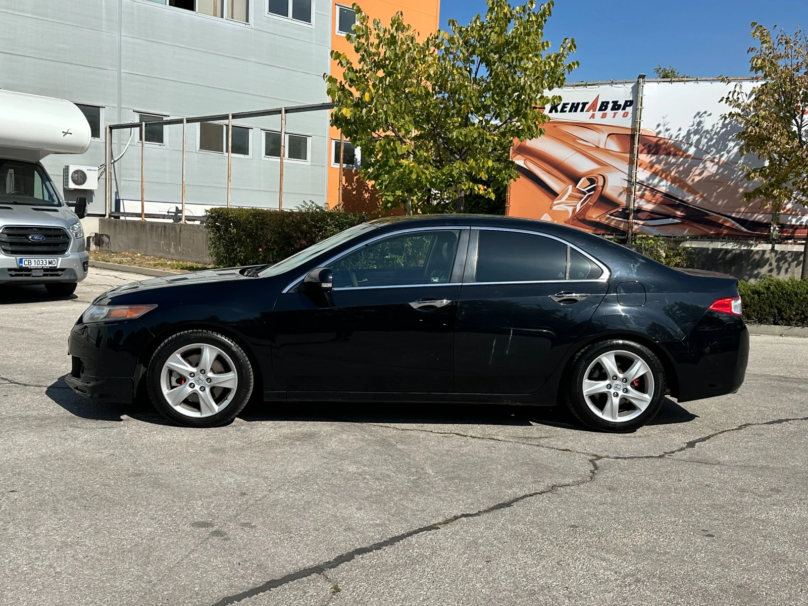 Honda Accord 2.4i 201 к.с. - изображение 2