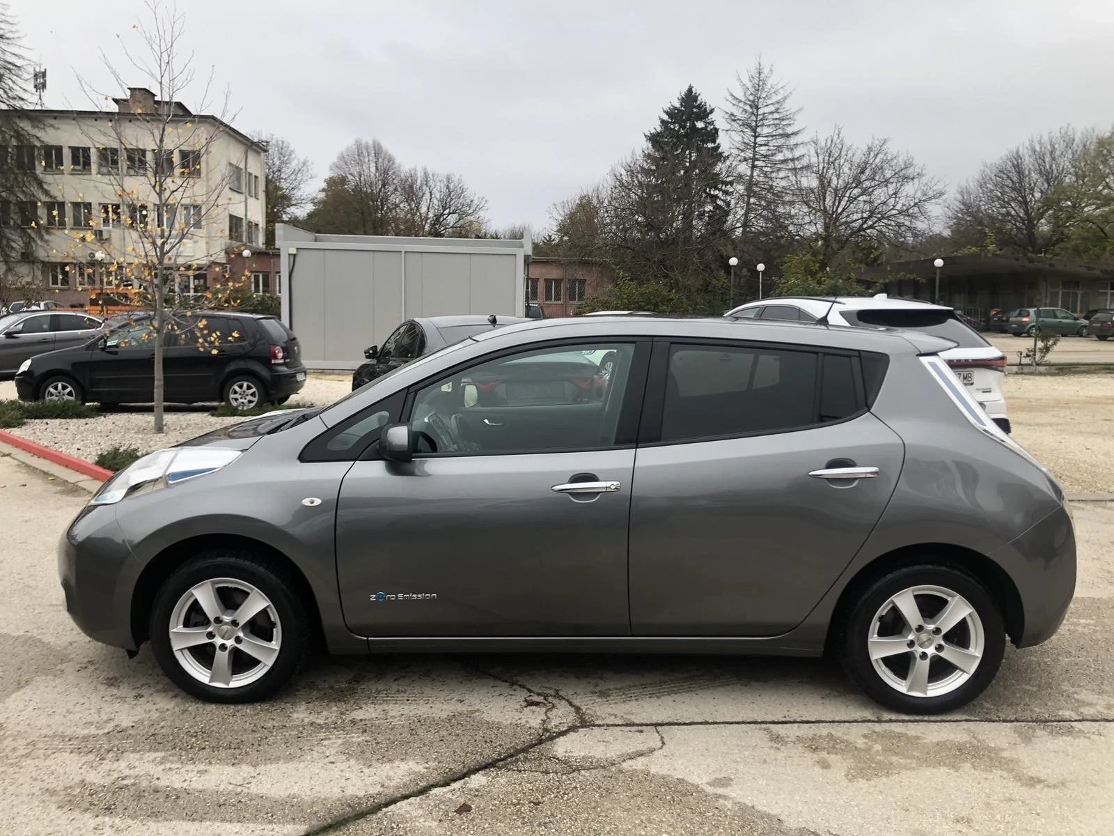 Nissan Leaf  | Mobile.bg   7