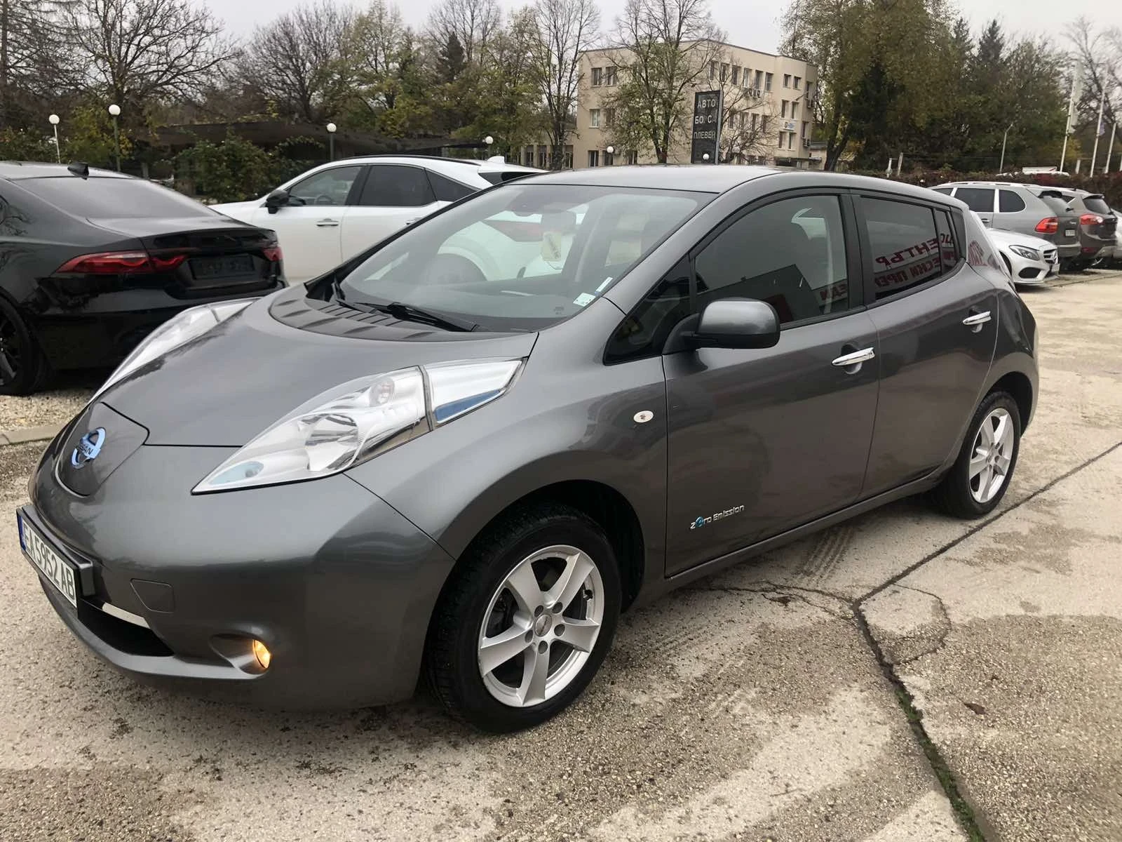 Nissan Leaf  | Mobile.bg   3