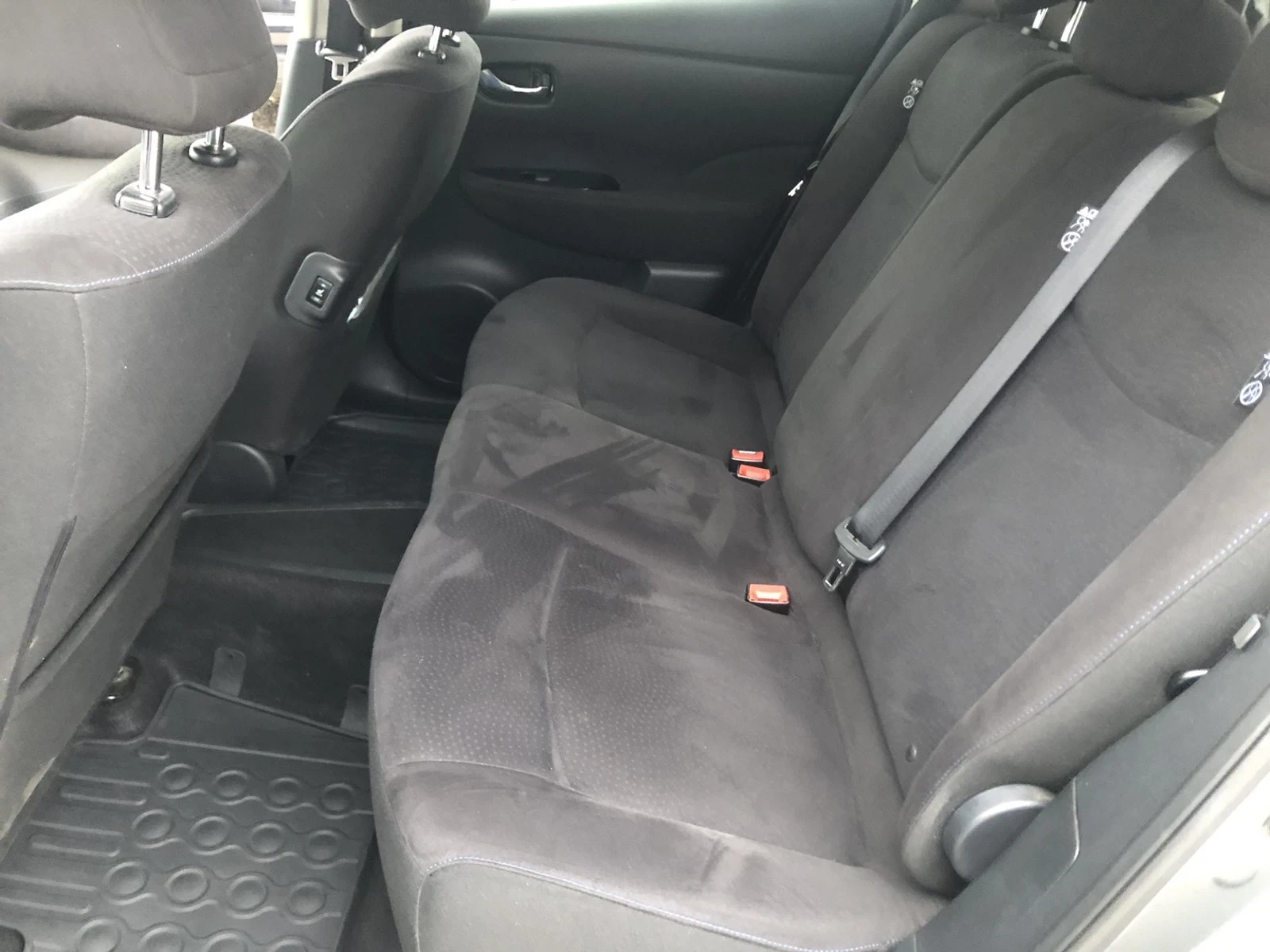 Nissan Leaf  | Mobile.bg   17