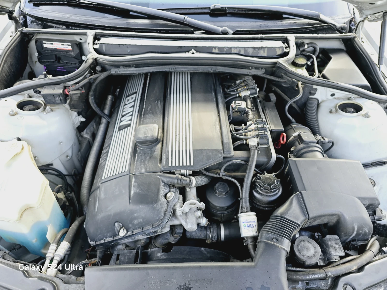 BMW 320  - изображение 5