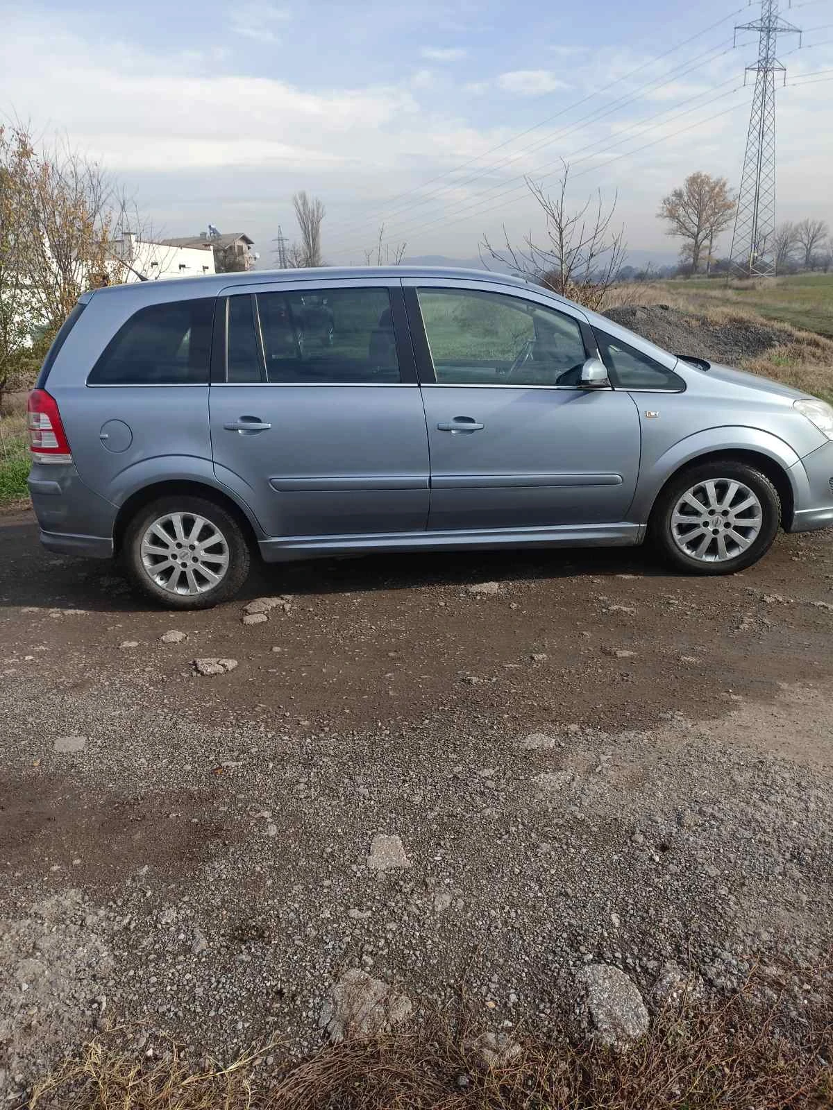 Opel Zafira  - изображение 4