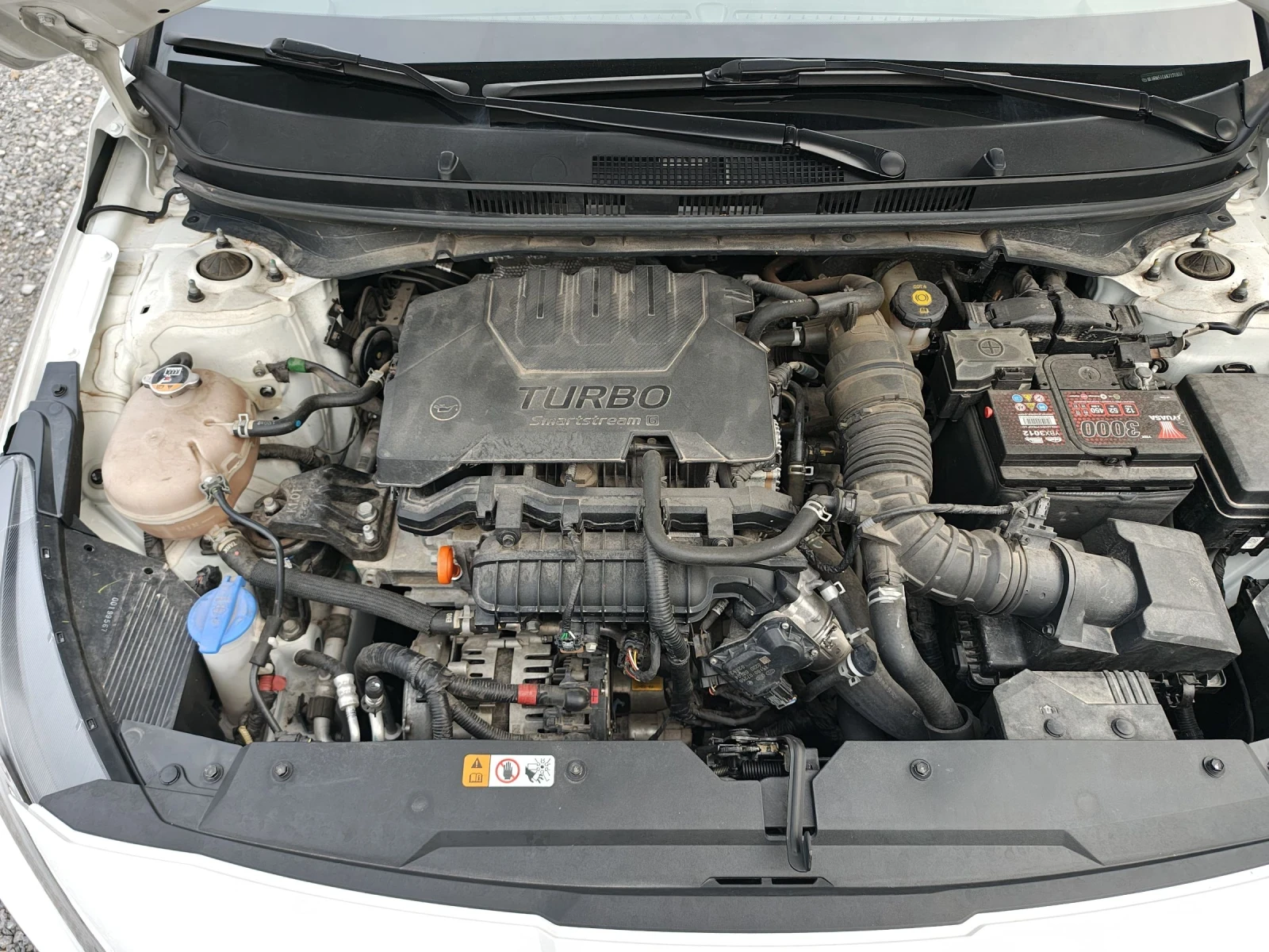 Hyundai I20 1.0T-GDI HYBRID - изображение 6