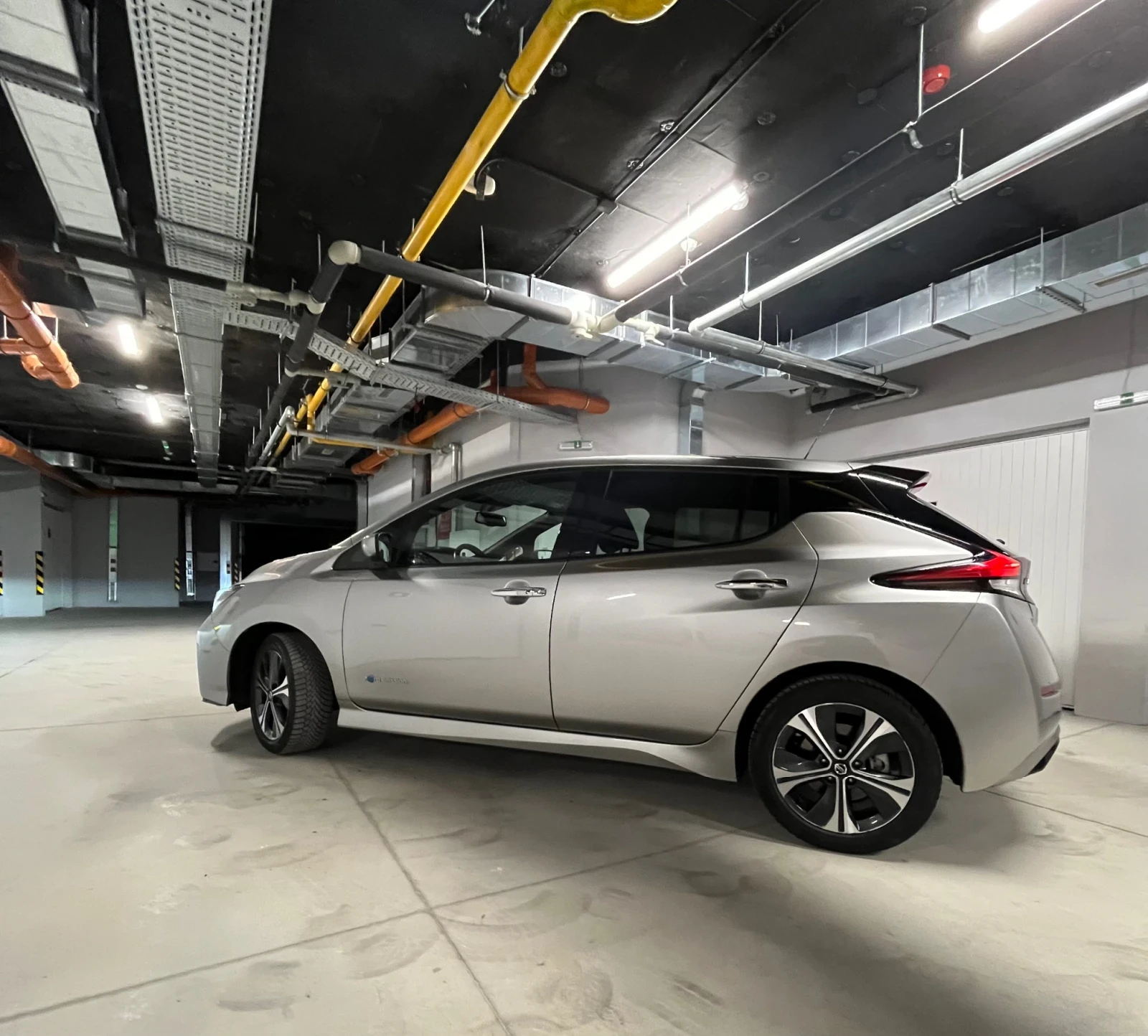 Nissan Leaf  62 kWh/e+ /BOSE/218 hp | Mobile.bg � ����������� 5