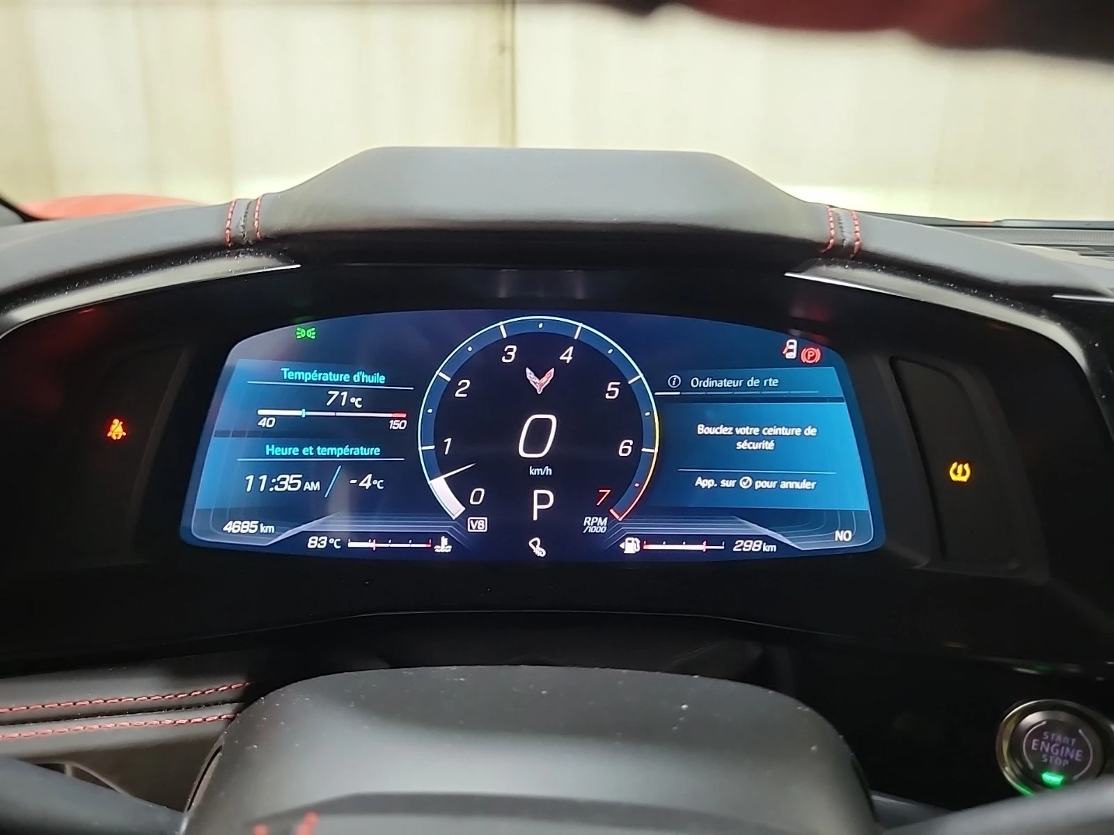 Chevrolet Corvette 6.2L 8cyl Rear Wheel Drive, снимка 9 - Автомобили и джипове - 53710634