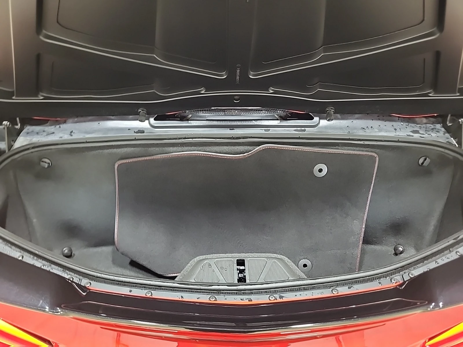 Chevrolet Corvette 6.2L 8cyl Rear Wheel Drive, снимка 14 - Автомобили и джипове - 53710634