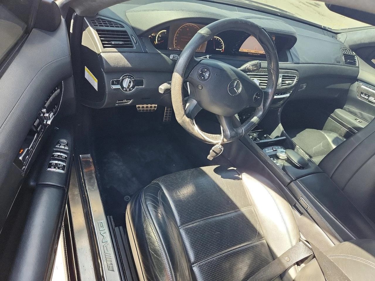 Mercedes-Benz CL 63 AMG, снимка 8 - Автомобили и джипове - 54150401