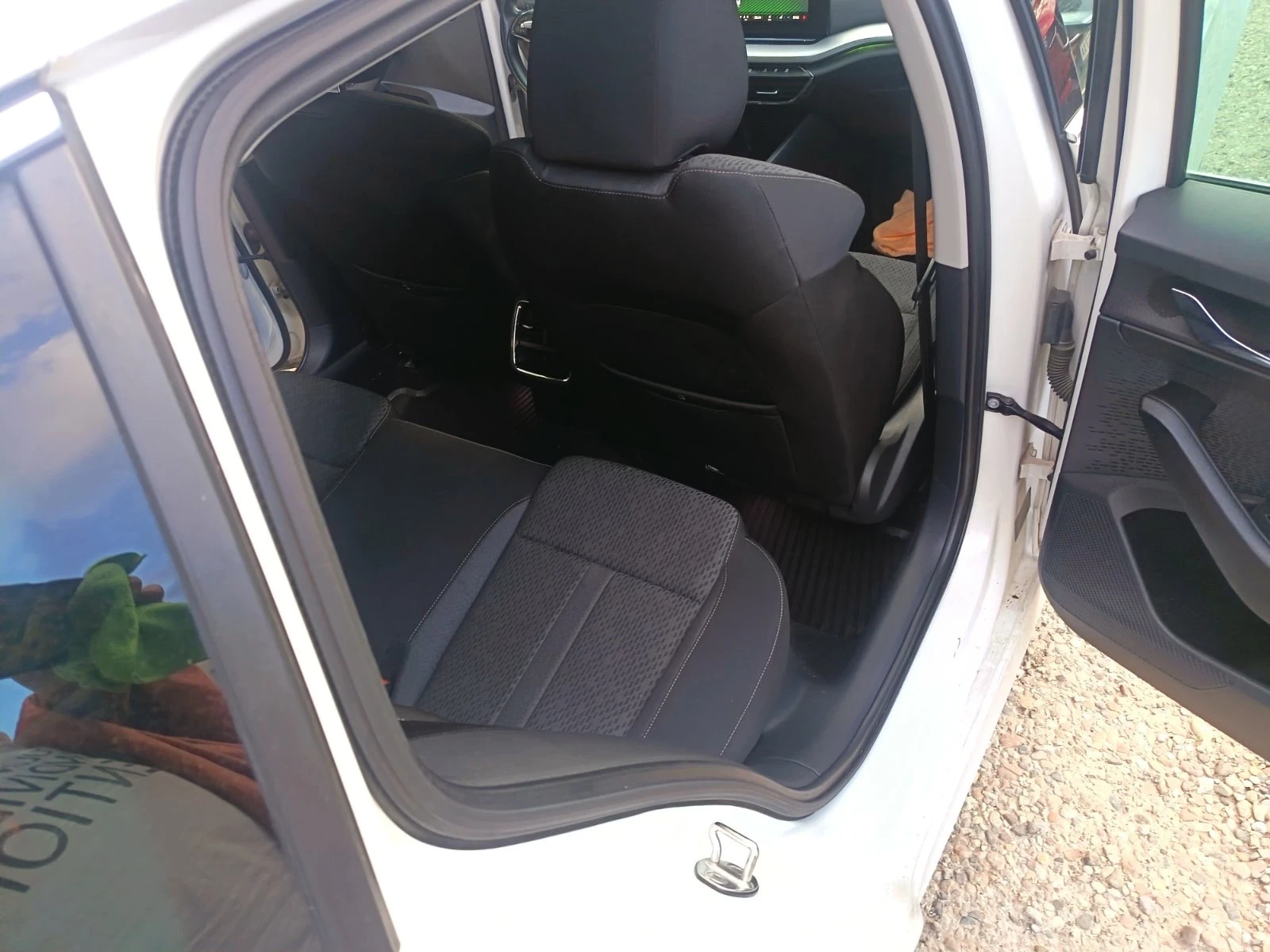 Skoda Octavia 2.0 150к.с./MatrixLed/ Virtual Cockpit/KeylessGo, снимка 15 - Автомобили и джипове - 54802587