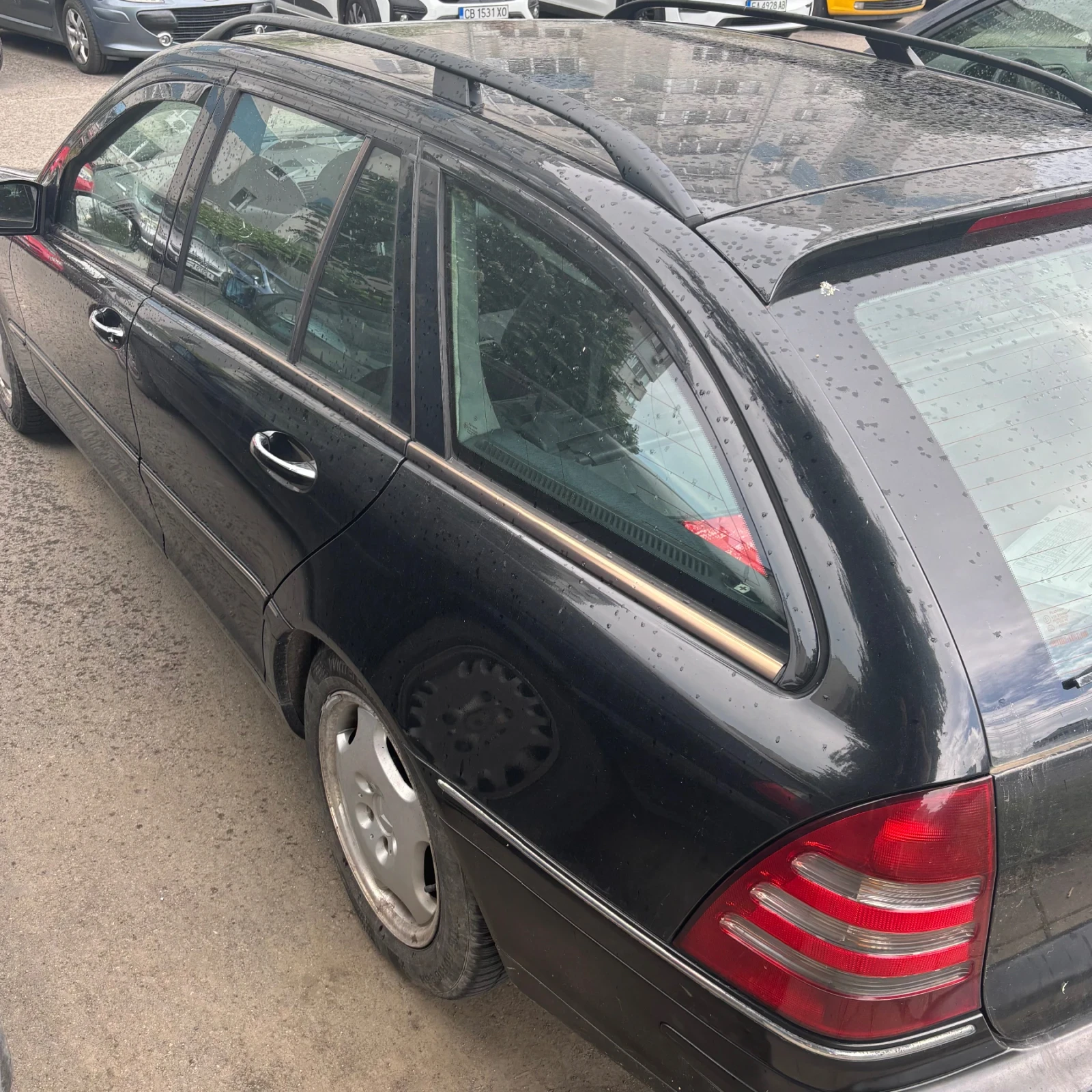 Mercedes-Benz C 220, снимка 7 - Автомобили и джипове - 54809343