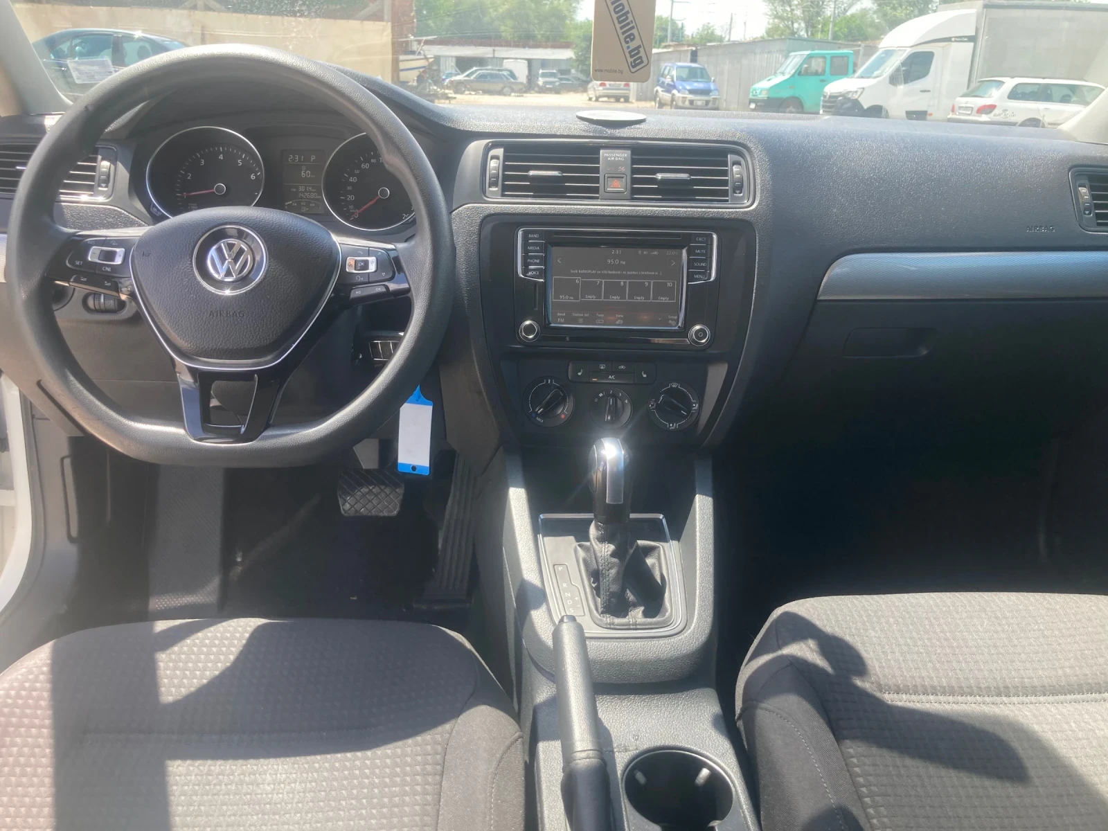 VW Jetta 2017 1.4, снимка 7 - Автомобили и джипове - 54815363
