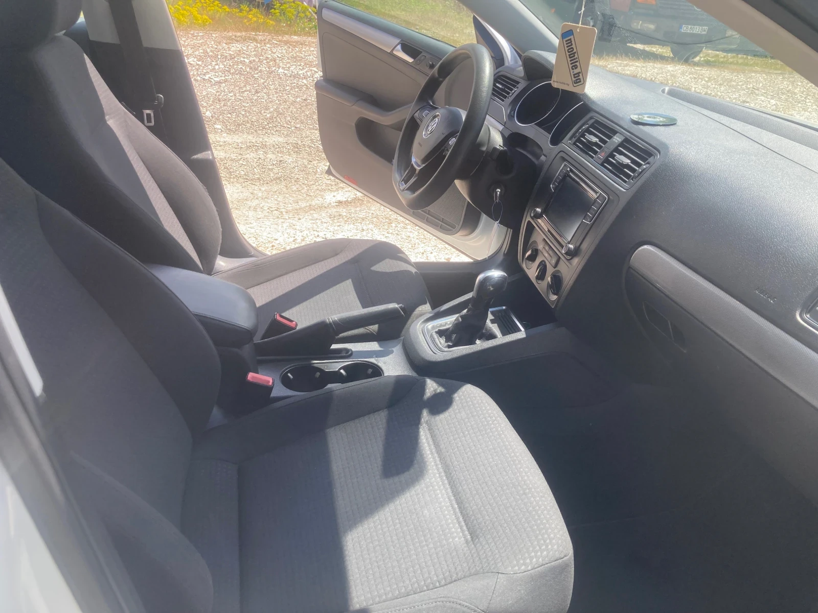 VW Jetta 2017 1.4, снимка 8 - Автомобили и джипове - 54815363