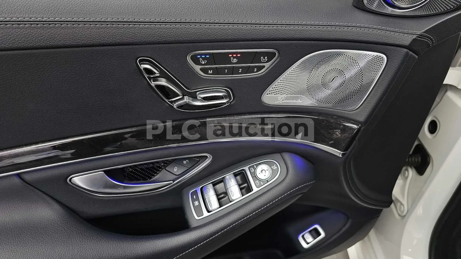 Mercedes-Benz S 350 d 4MATIC AMG| 3D BURMASTER| DIST+ | ВКЛ.ТЕХНОТЕСТ, снимка 13 - Автомобили и джипове - 54884161