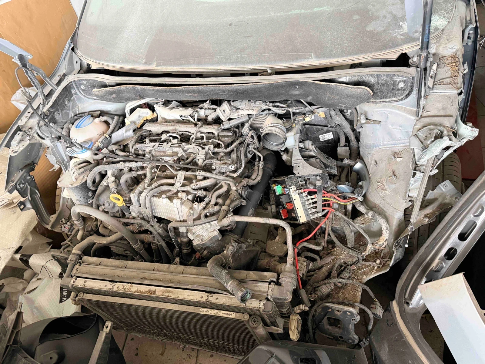 VW Caddy Life, снимка 9 - Автомобили и джипове - 55012241