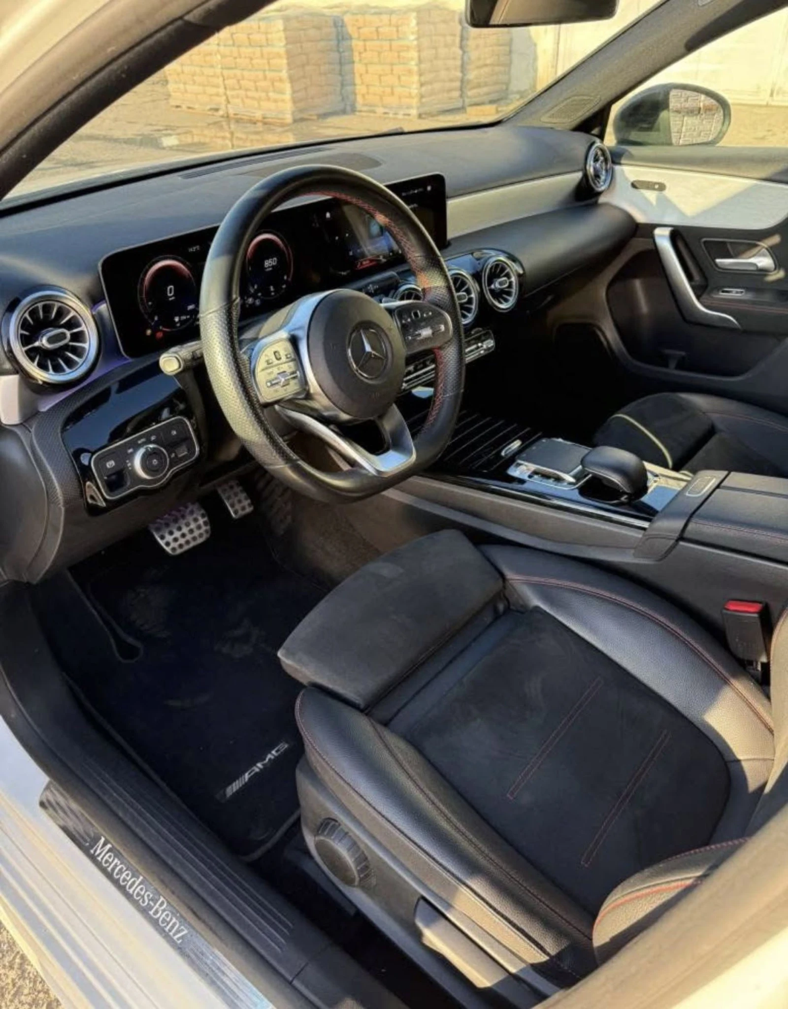 Mercedes-Benz A 180 A180D AMG, ТОП ТОП ТОП, снимка 4 - Автомобили и джипове - 55095194