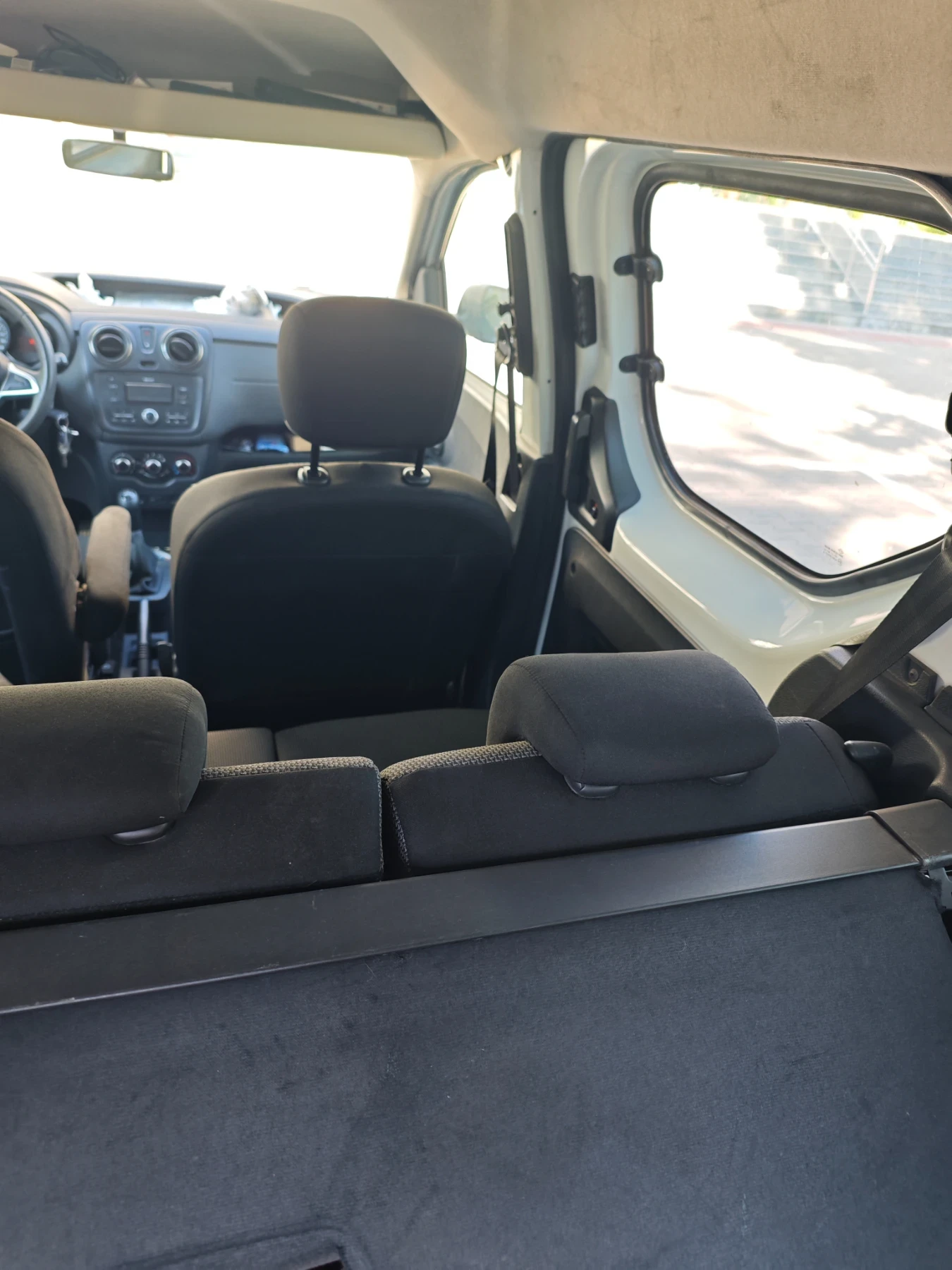 Dacia Dokker 1, 6 Газ, снимка 5 - Автомобили и джипове - 55136716