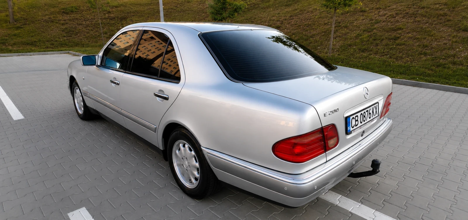Mercedes-Benz 124 УНИКАТ W210  НАСЛЕДНИКА НА W124 Топ цена до 29.07