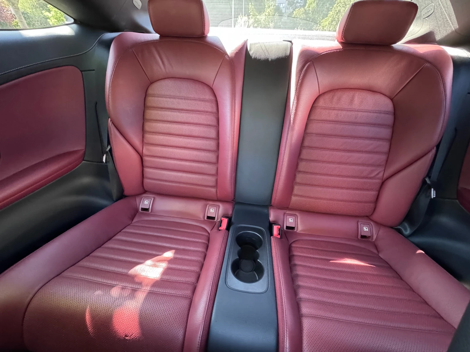 Mercedes-Benz C 400 AMG, снимка 12 - Автомобили и джипове - 55411008