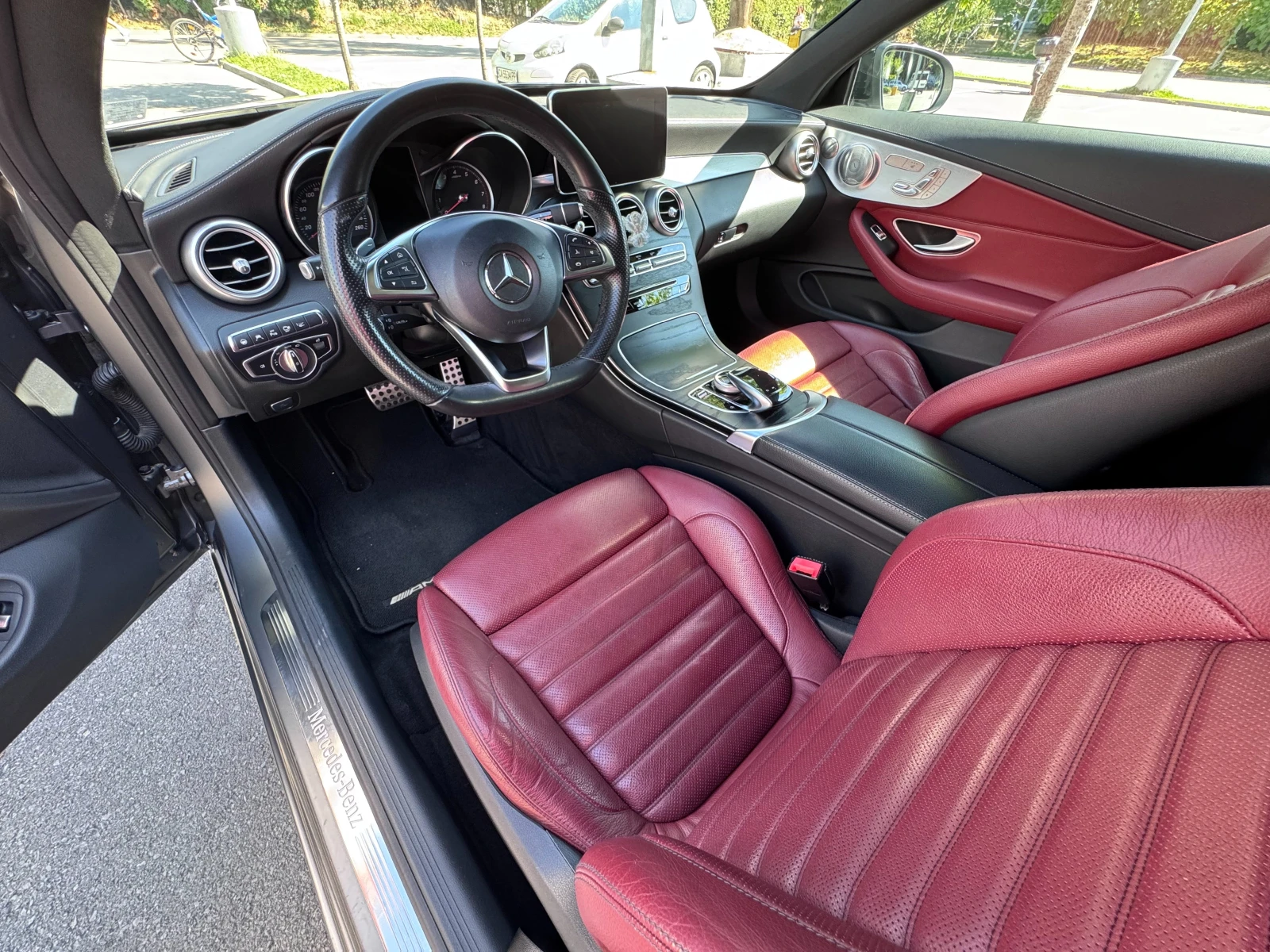 Mercedes-Benz C 400 AMG, снимка 5 - Автомобили и джипове - 55411008