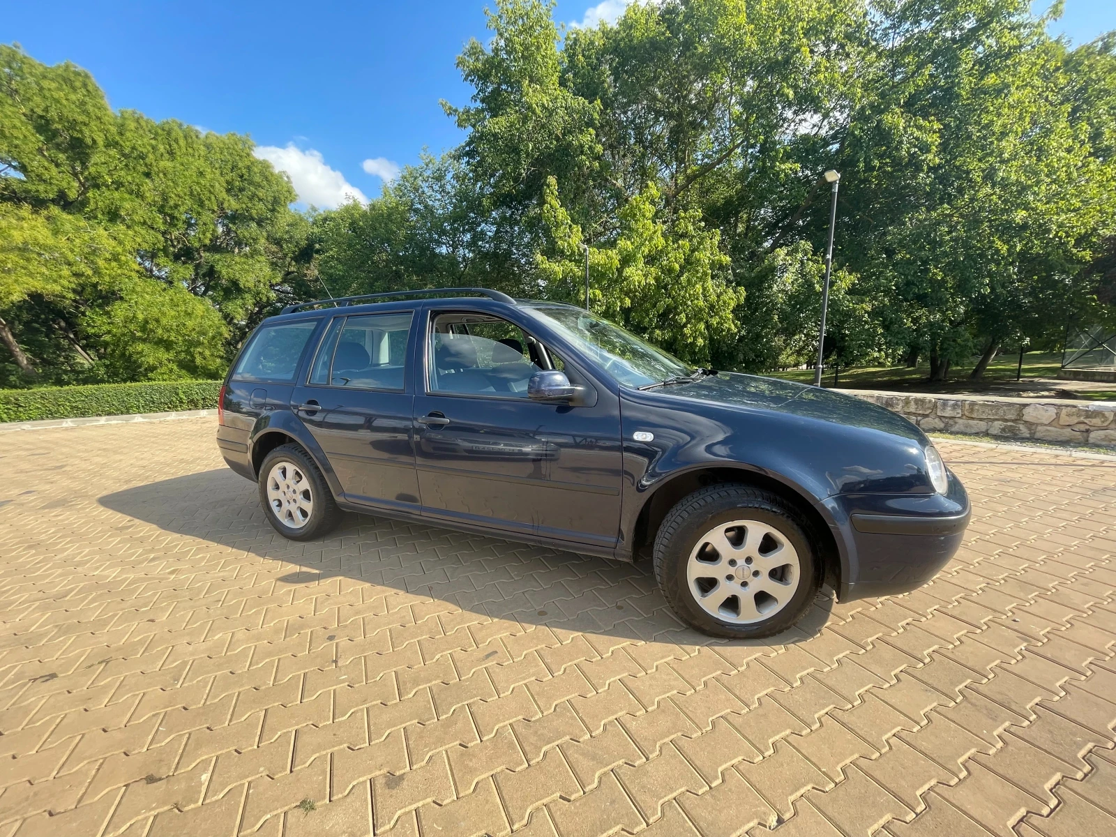 VW Golf, снимка 4 - Автомобили и джипове - 56164120