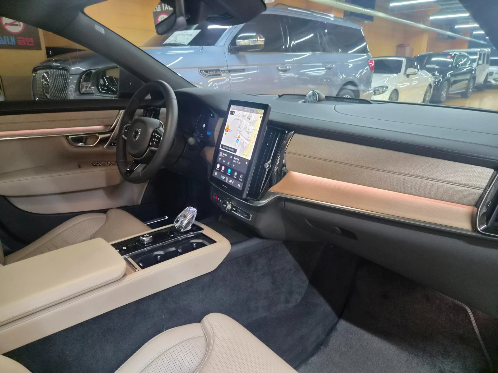 Volvo S90 B5 INSCRIPTION * КРАЙНА ЦЕНА* FULL MAX, снимка 9 - Автомобили и джипове - 56172794