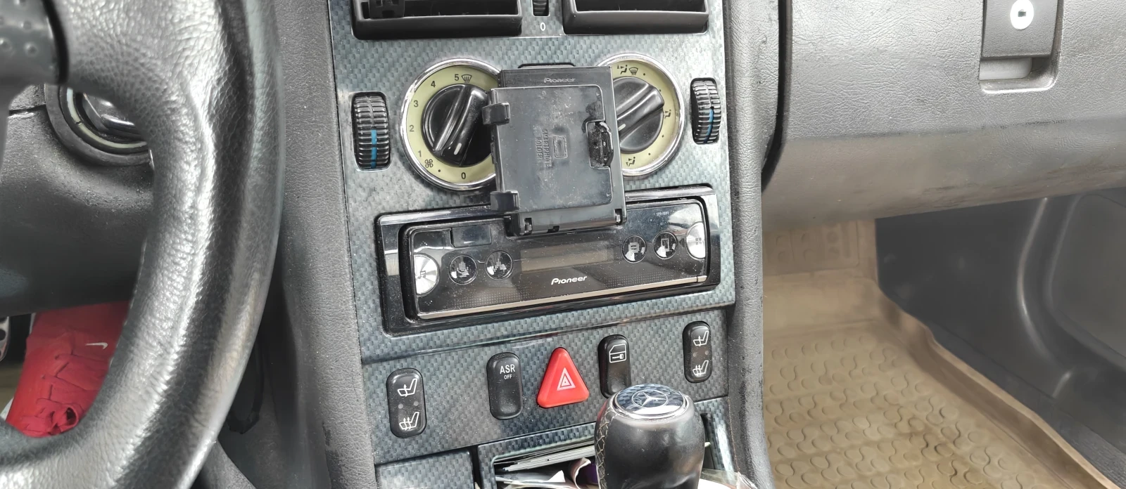 Mercedes-Benz SLK, снимка 3 - Автомобили и джипове - 56460018