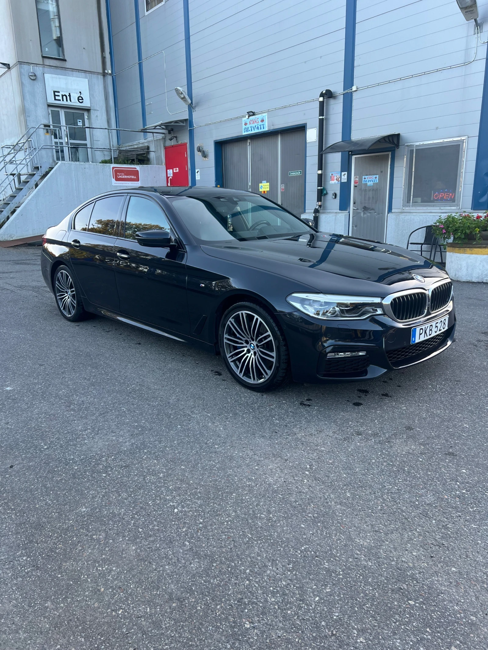 BMW 530, снимка 3 - Автомобили и джипове - 56523226