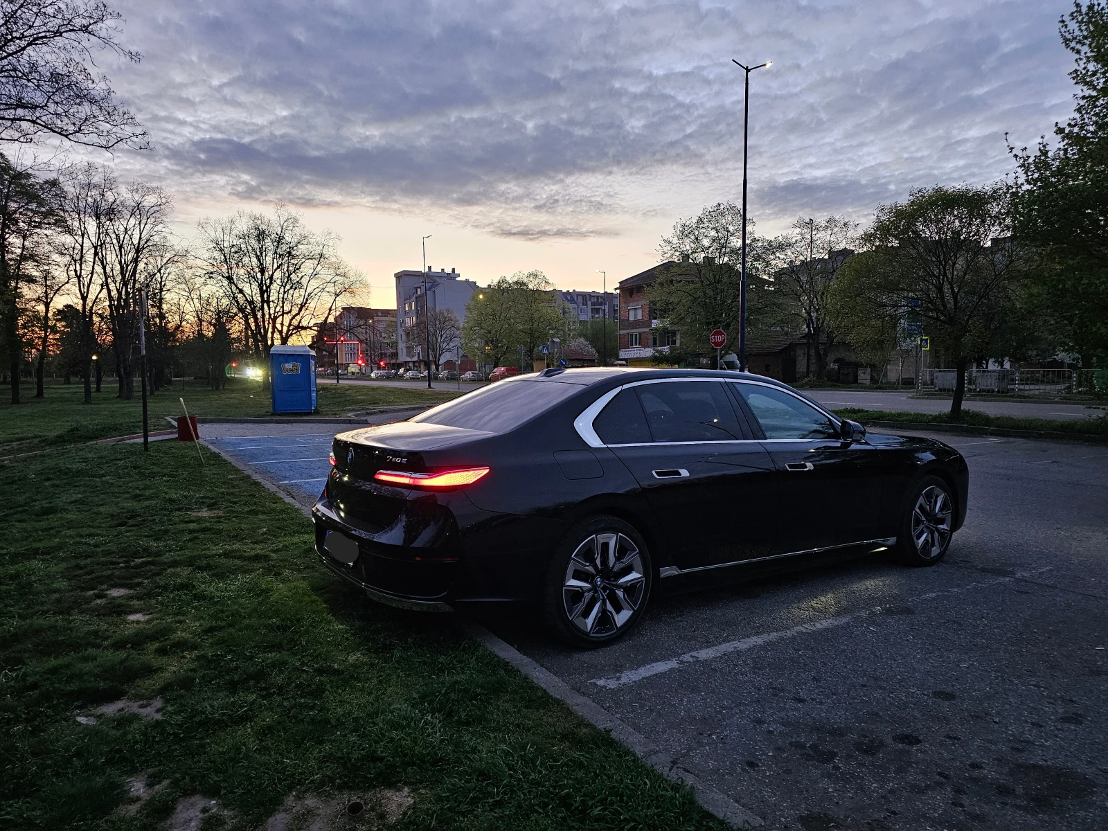 BMW 750 E, снимка 5 - Автомобили и джипове - 56628030
