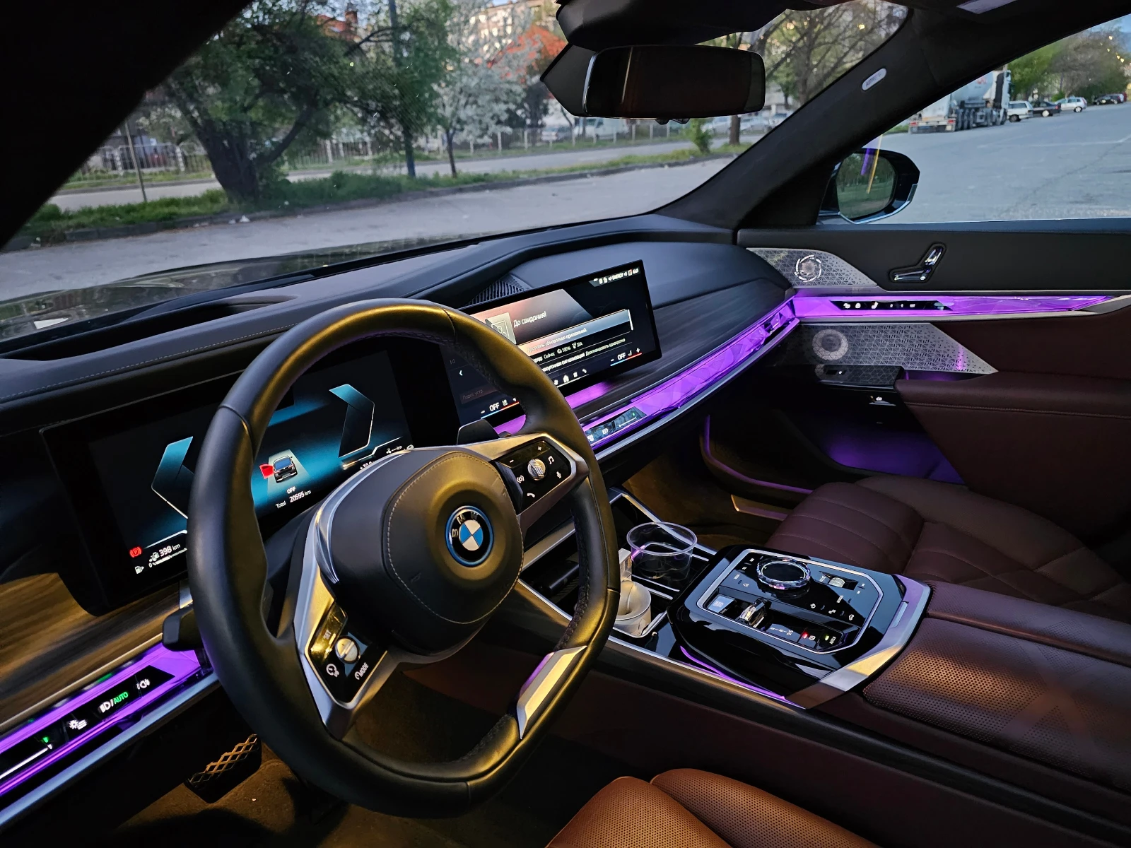 BMW 750 E, снимка 7 - Автомобили и джипове - 56628030