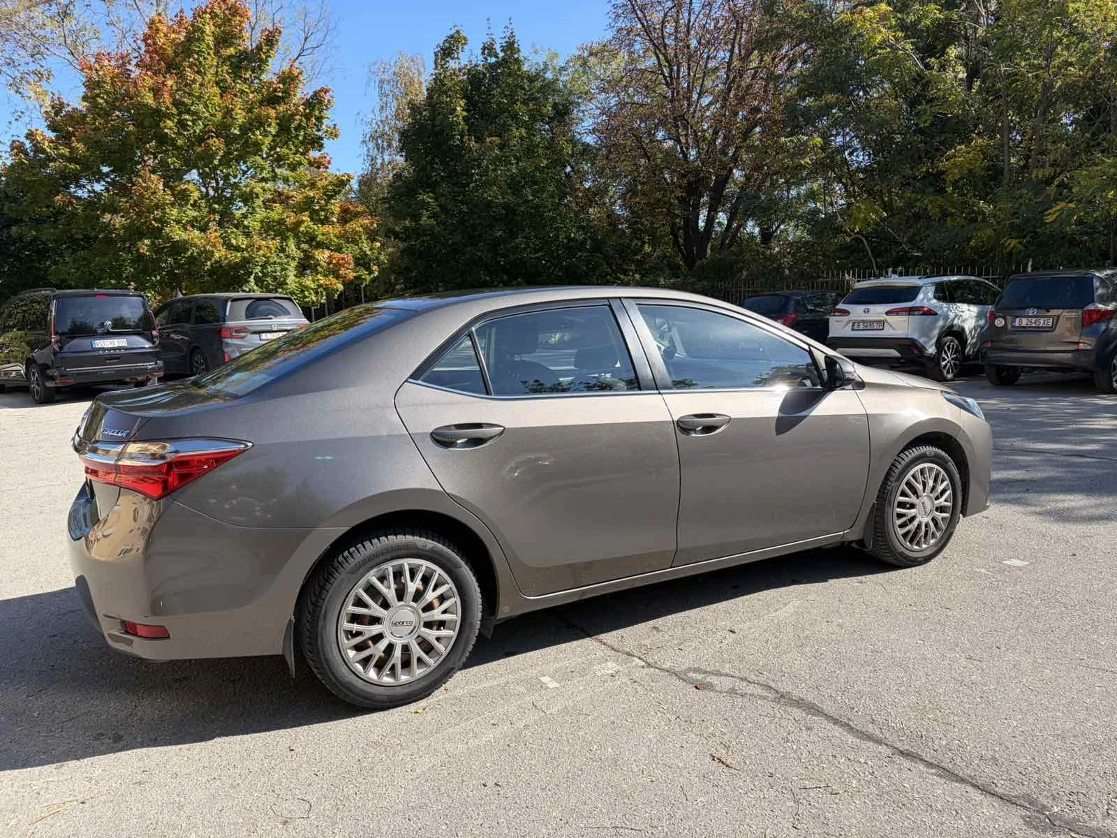 Toyota Corolla, снимка 4 - Автомобили и джипове - 56635374