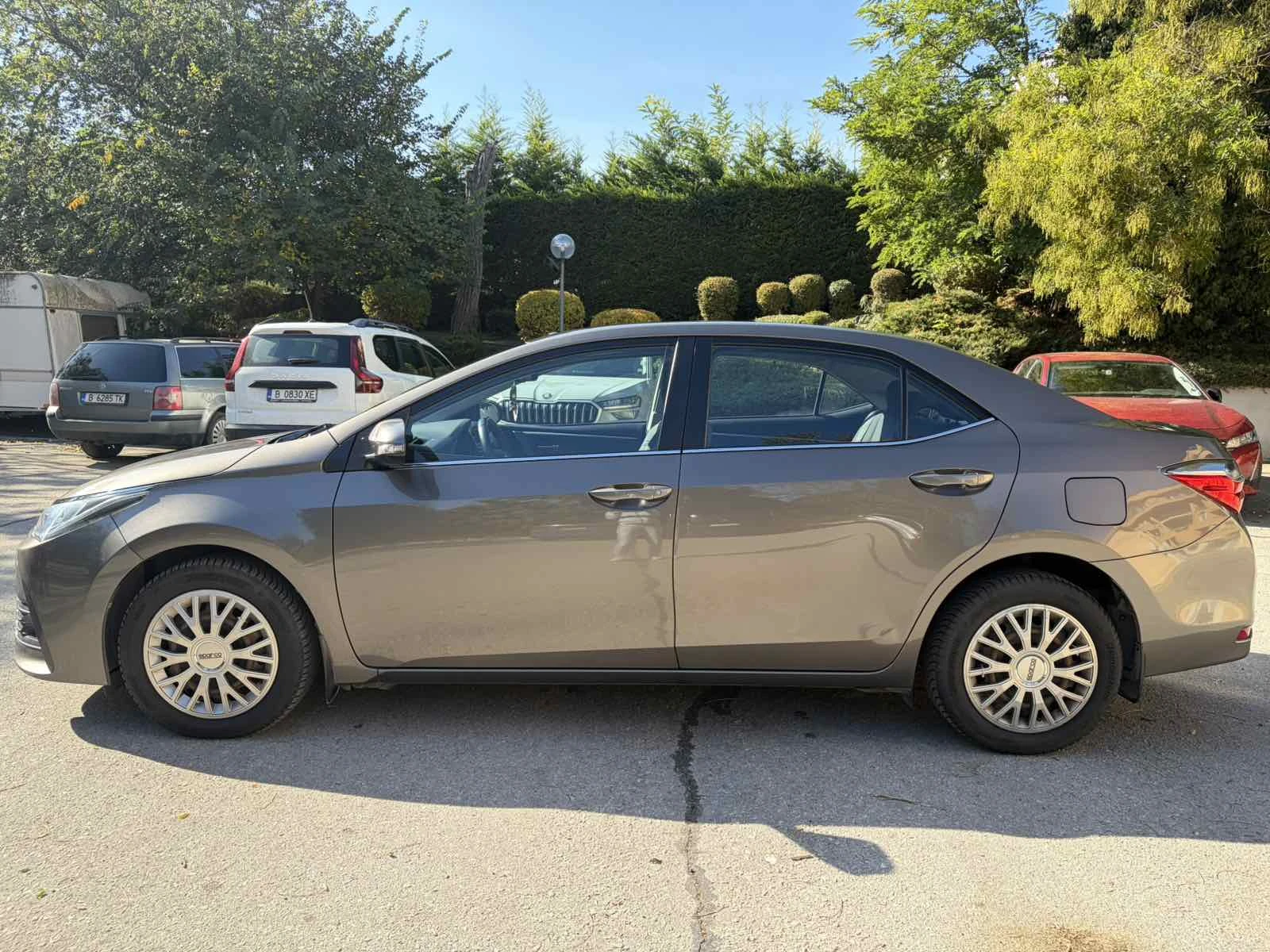 Toyota Corolla, снимка 5 - Автомобили и джипове - 56635374