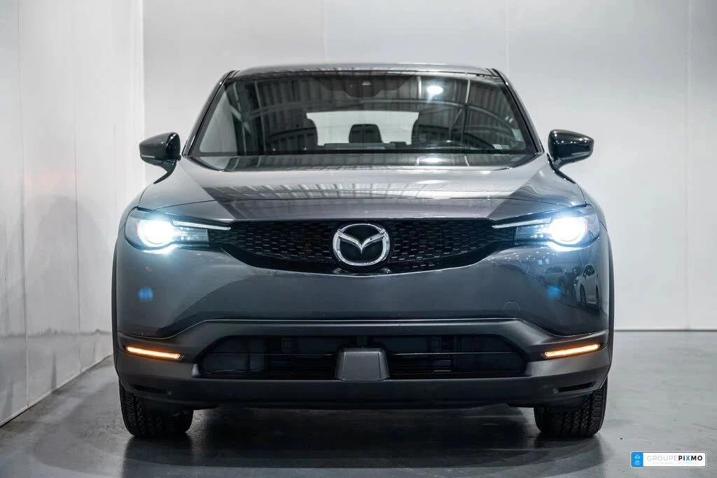 Mazda MX-30, снимка 6 - Автомобили и джипове - 56689891