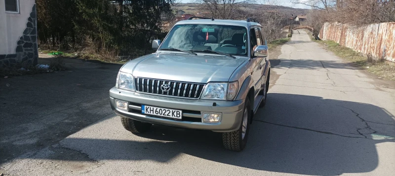 Toyota Land cruiser 3.0 D4D 163k.c, снимка 2 - Автомобили и джипове - 48918209