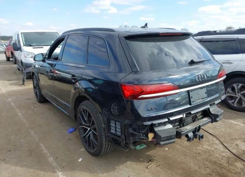 Audi Q7, снимка 3 - Автомобили и джипове - 49167417