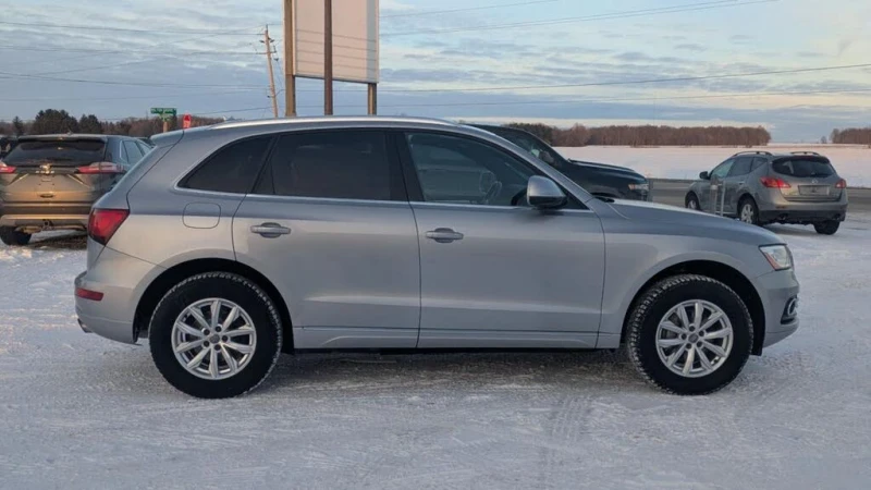 Audi Q5 quattro Premium Plus* АвтоКредит* (Цена до БГ) , снимка 3 - Автомобили и джипове - 53452717