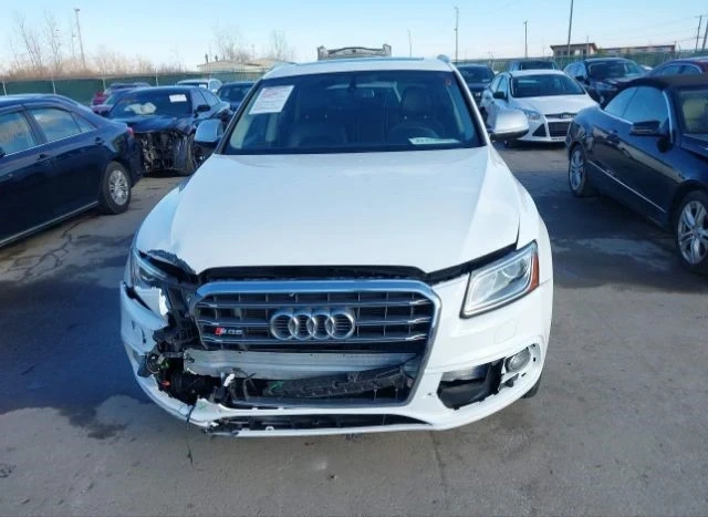 Audi SQ5, снимка 5 - Автомобили и джипове - 48720275