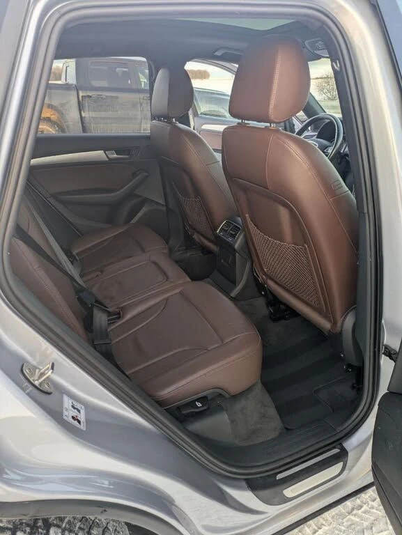 Audi Q5 quattro Premium Plus* АвтоКредит* (Цена до БГ) , снимка 15 - Автомобили и джипове - 53452717