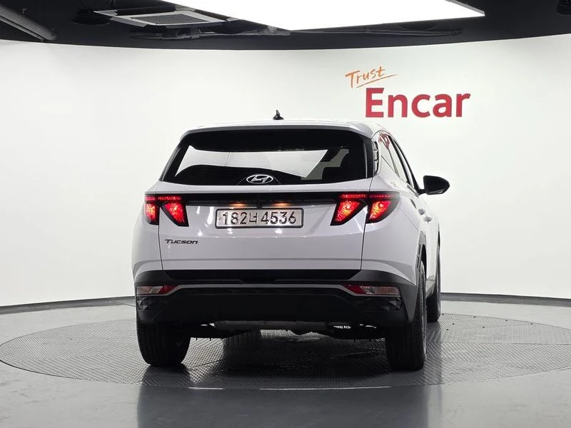 Hyundai Tucson Gasoline 1.6 Turbo 2WD| 177к.с.| ВКЛ.ТЕХНОТЕСТ, снимка 4 - Автомобили и джипове - 55294431