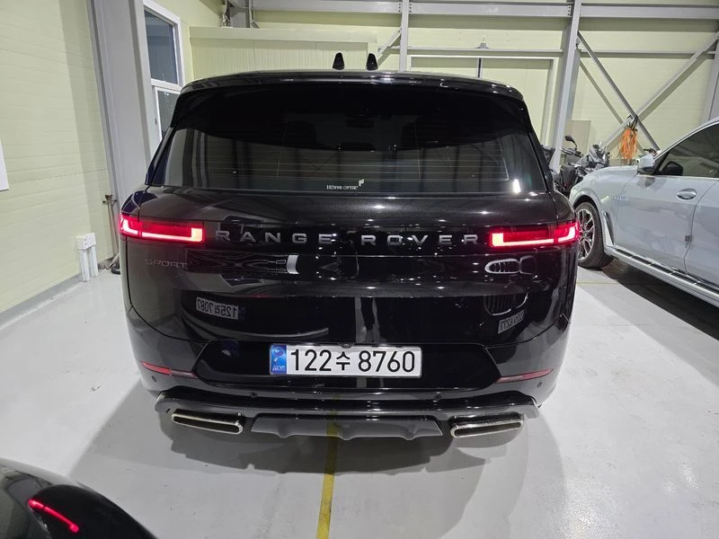 Land Rover Range Rover Sport 3.0 Automatic, снимка 3 - Автомобили и джипове - 55848041