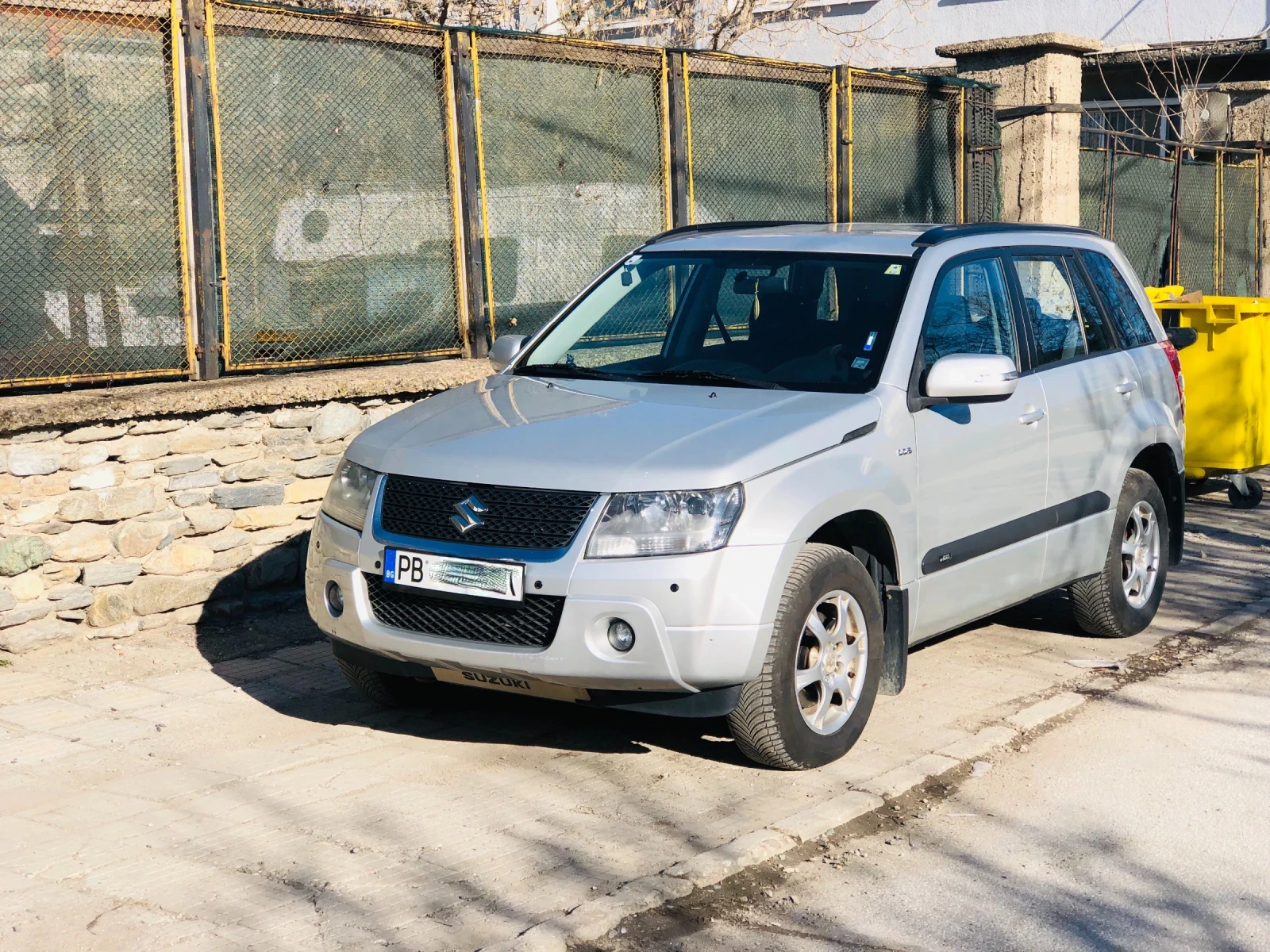 Suzuki Grand vitara 1.9DDiS/GPS и камера за задно виждане/KEYLESS Go - изображение 4