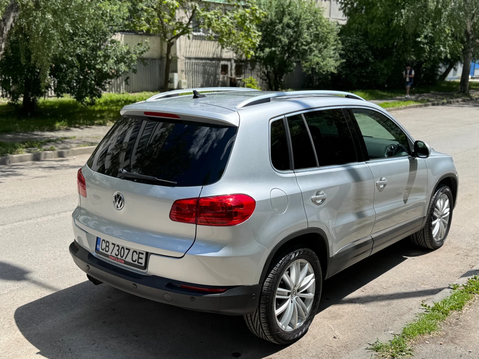 VW Tiguan 2.0 TDI Highline - изображение 4