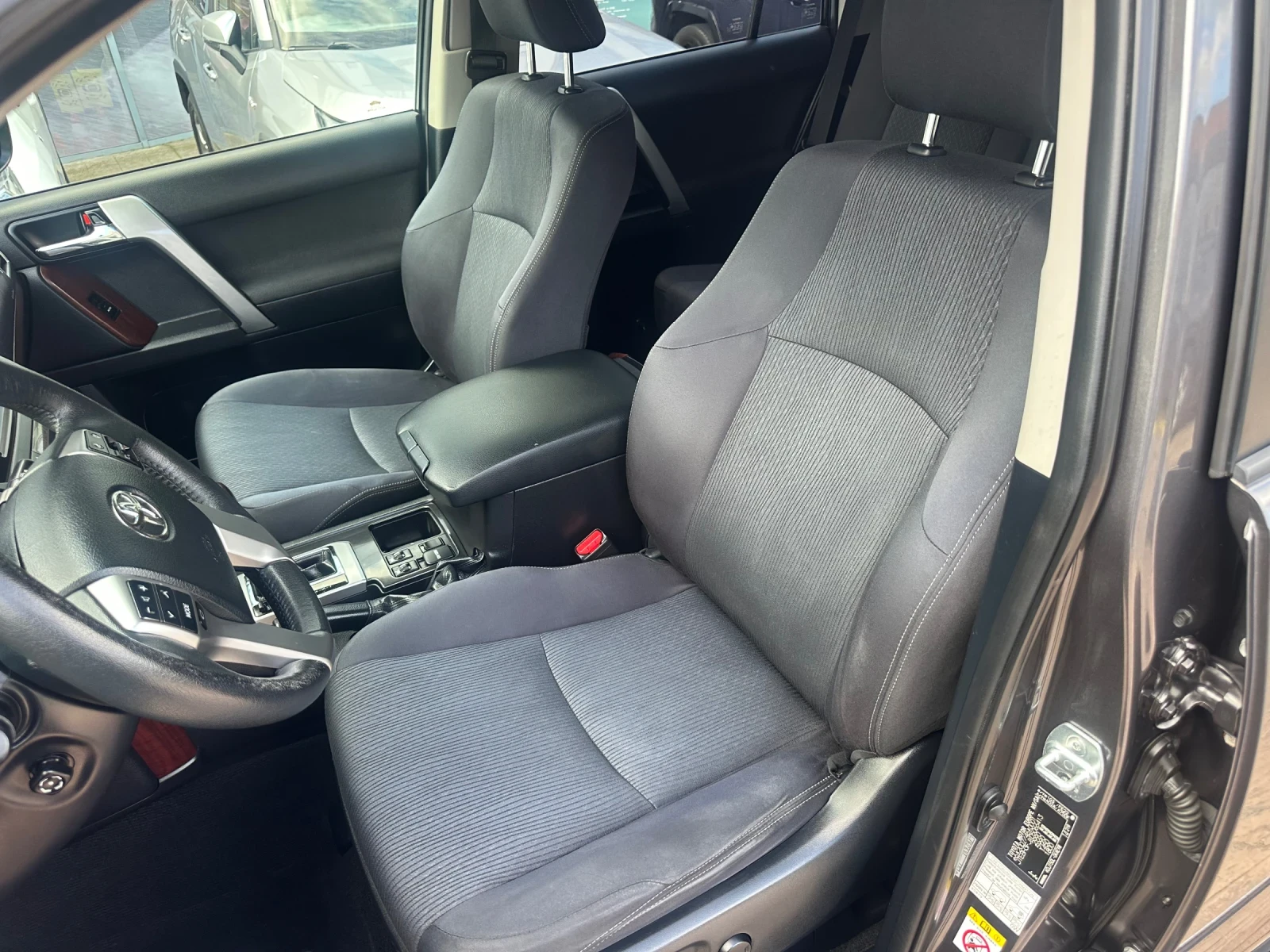 Toyota Land cruiser 3.0 D-4D  - изображение 10