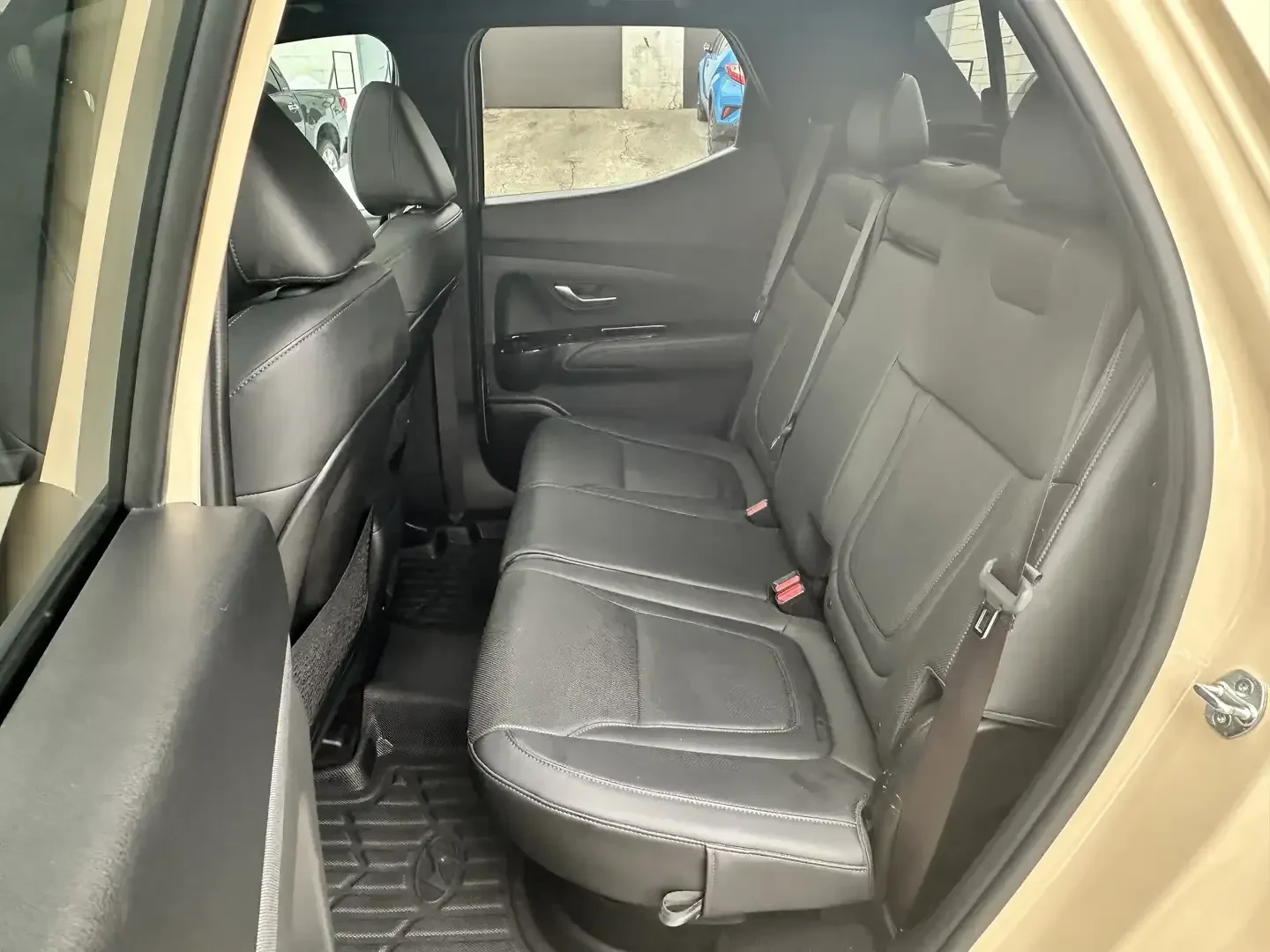 Hyundai Santa Cruz 2.5 Turbo AWD Preferred BOSE ШИБЕДАХ CARPLAY, снимка 8 - Автомобили и джипове - 54149925